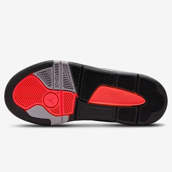 Jordan Flight Court Boys Gray and Black And Red Sneakers. Very comfortable. - Picture 4 of 4